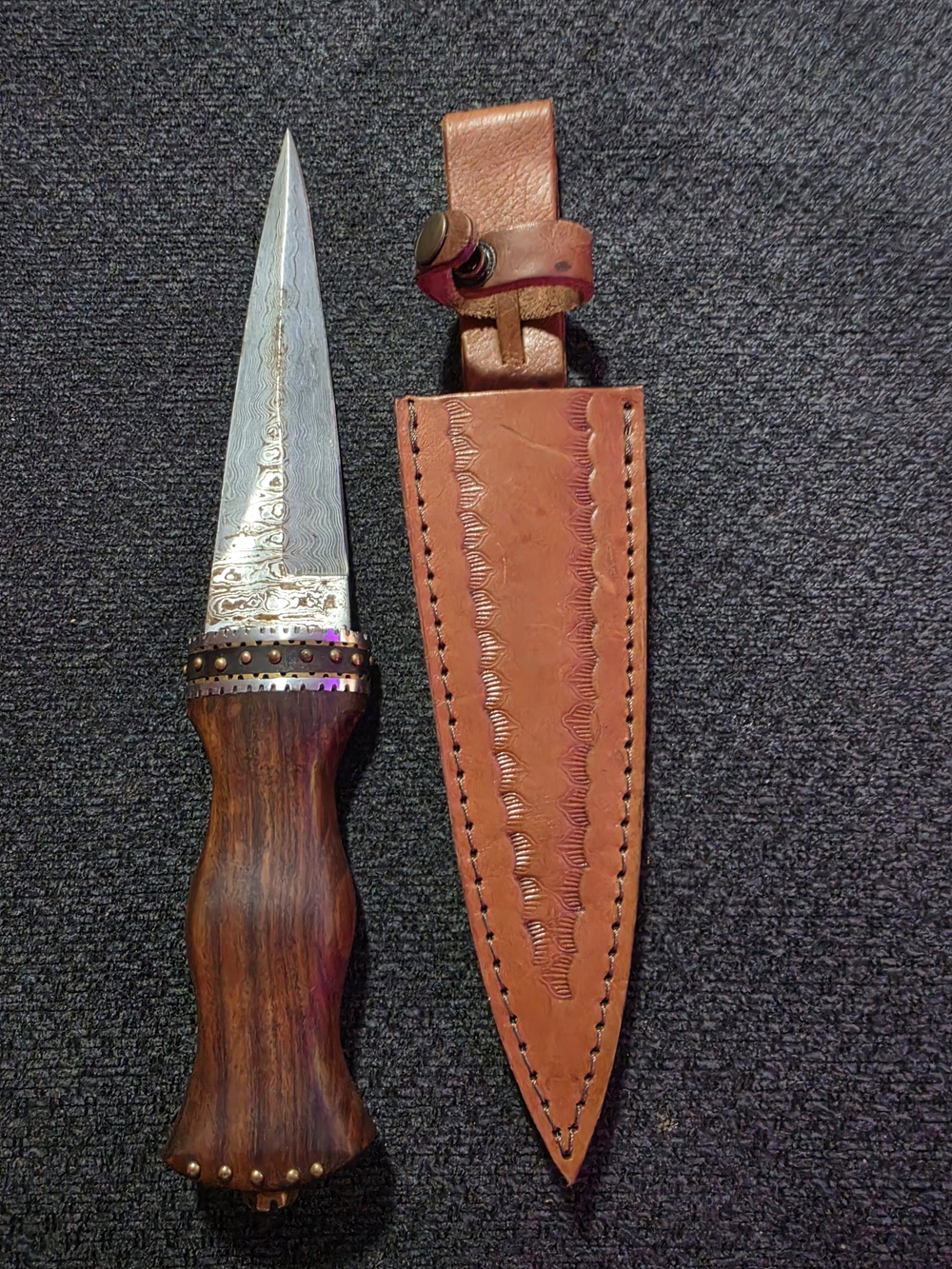 Scottish Handcrafted Damascus Sgian Dubh Dagger with Leather Sheath